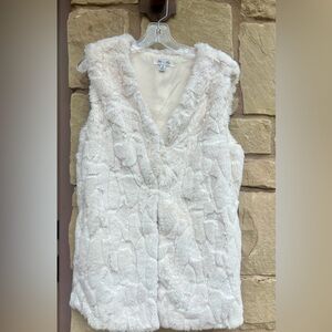 She + Sky White Faux Fur Vest
